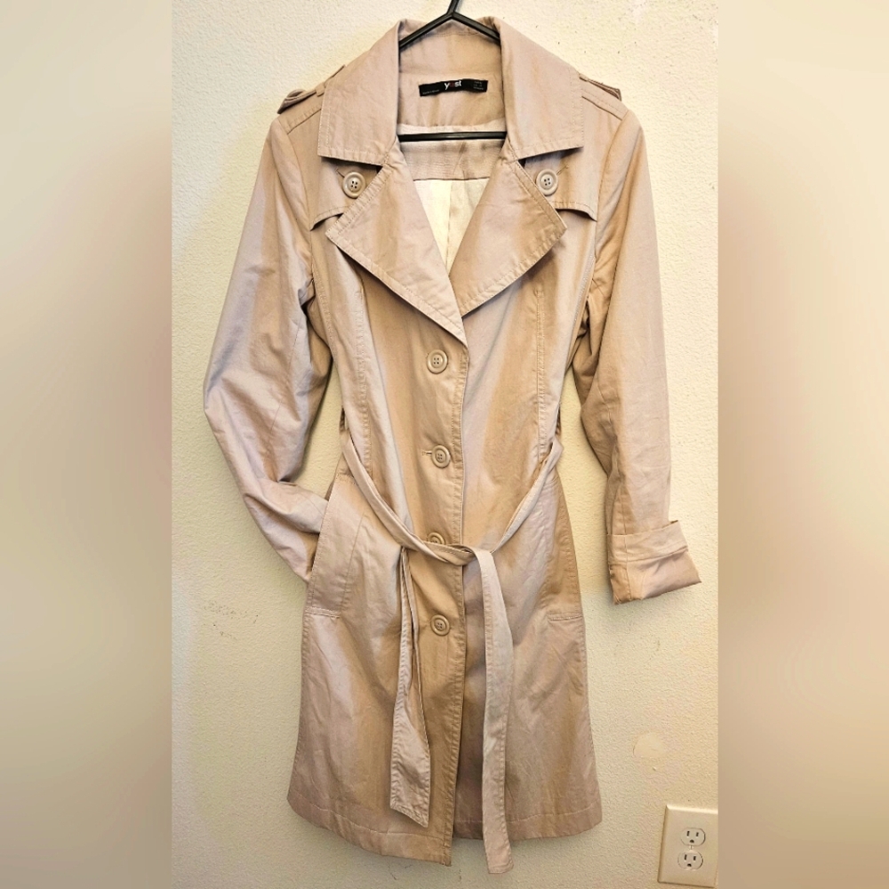 Beige Trench Coat Yest 10-12